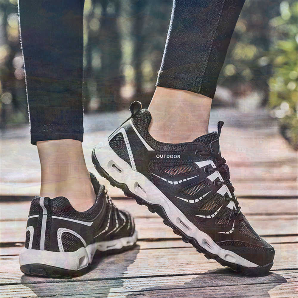 Sumer Round Tip Silver Sneaker – Vintage Collectible Accessories Bewertung und Preis