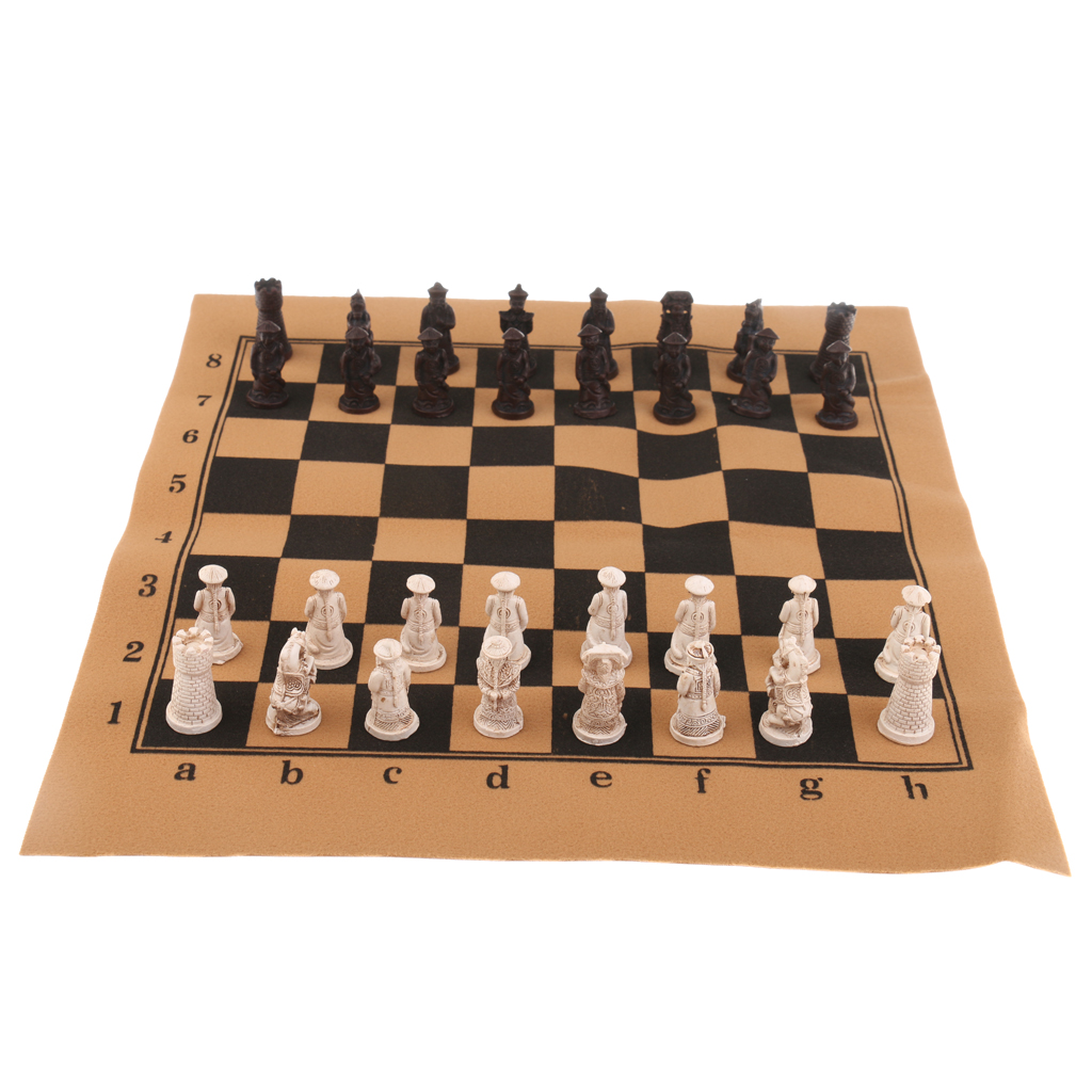 Thematic Antique Chinese Chess – Vintage Game Collection Bewertung und Preis